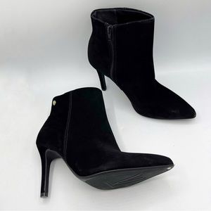 Vizzano Black Suede Velvet Ankle Bootie Size 8 Pointed Toe Stiletto Heel